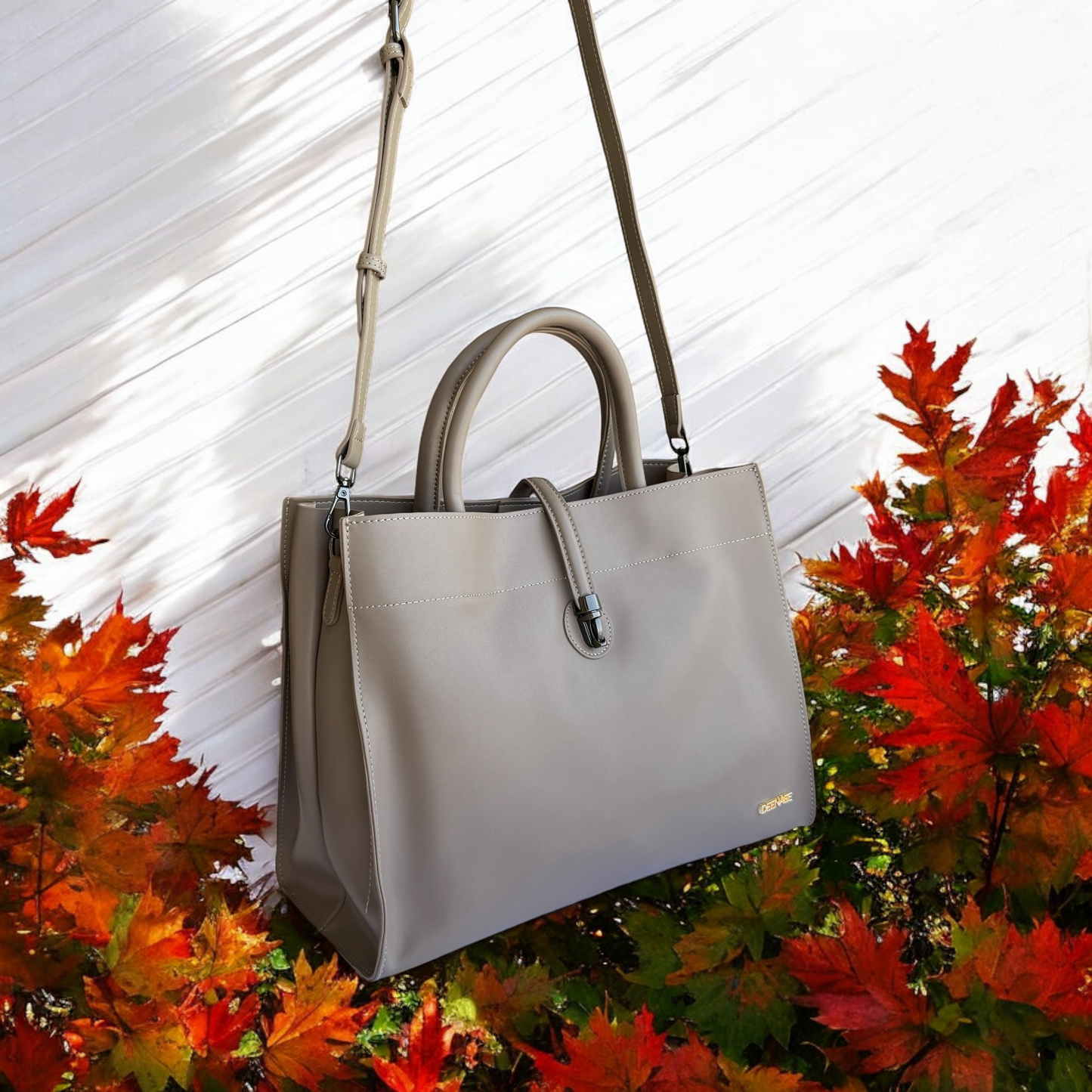 Classic Bold Leather Tote Bag